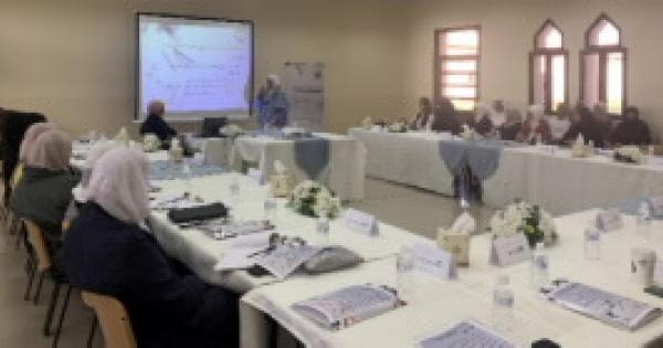 " الجهود والإجراءات التنظيمية بين الجهات المعنية بعمل لجان الشئون الطلابية والضوابط المنظمة لها" في عمادة شئون الطلبة
